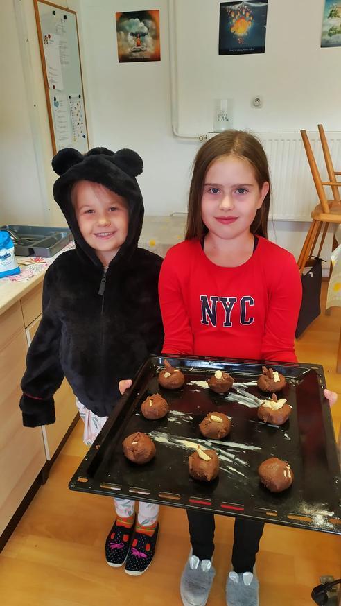 6730902B-3B86-4009-99B1-8941586767F0.jpeg, 492x874, 58.76 KB