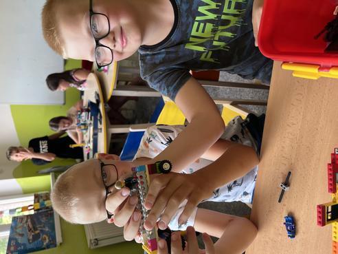 4718C1B2-00DA-4424-8603-D180B73EEF28.jpeg, 492x369, 33.24 KB