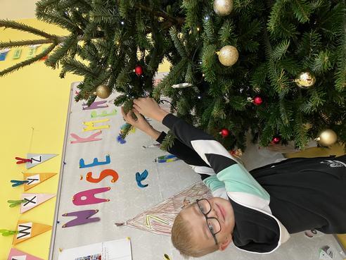 53B22090-97D8-49C2-A4DE-A61437EF5585.jpeg, 492x369, 42.47 KB