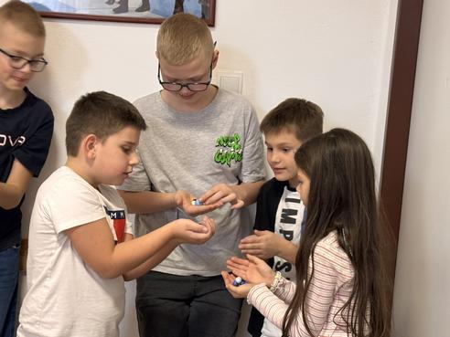 IMG_9418.jpeg, 492x369, 28.98 KB