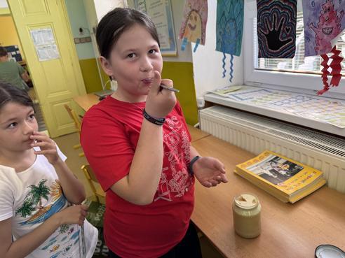 IMG_1919.jpeg, 492x369, 34.81 KB