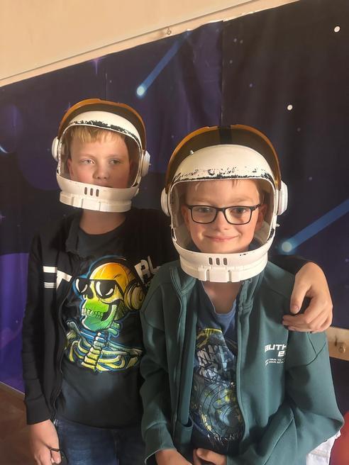 a0ceba72-b386-47df-9c52-50849964cb6e.jpeg, 492x656, 42.93 KB